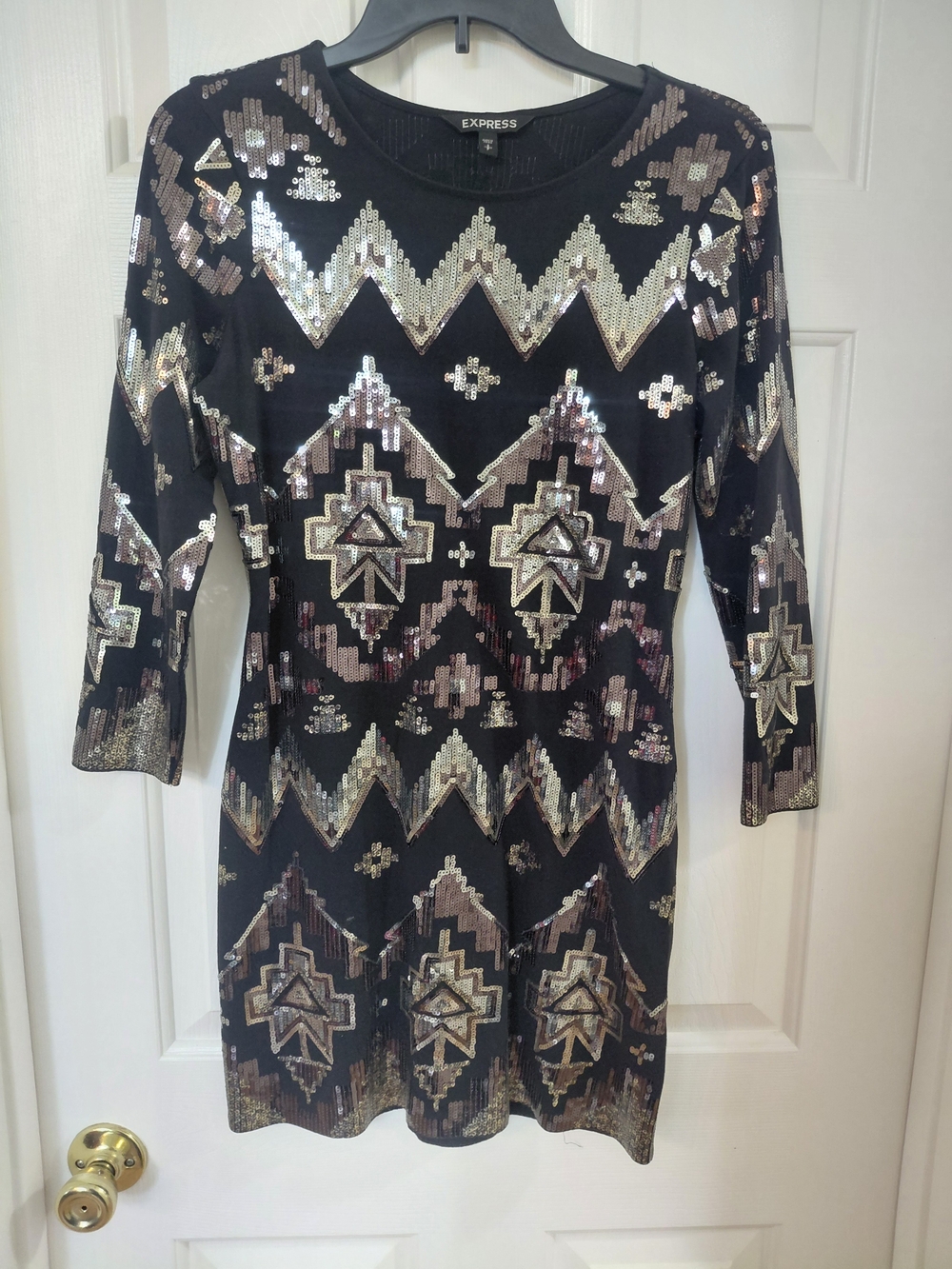 Express Black Long-Sleeve Sequin Geometric Dress